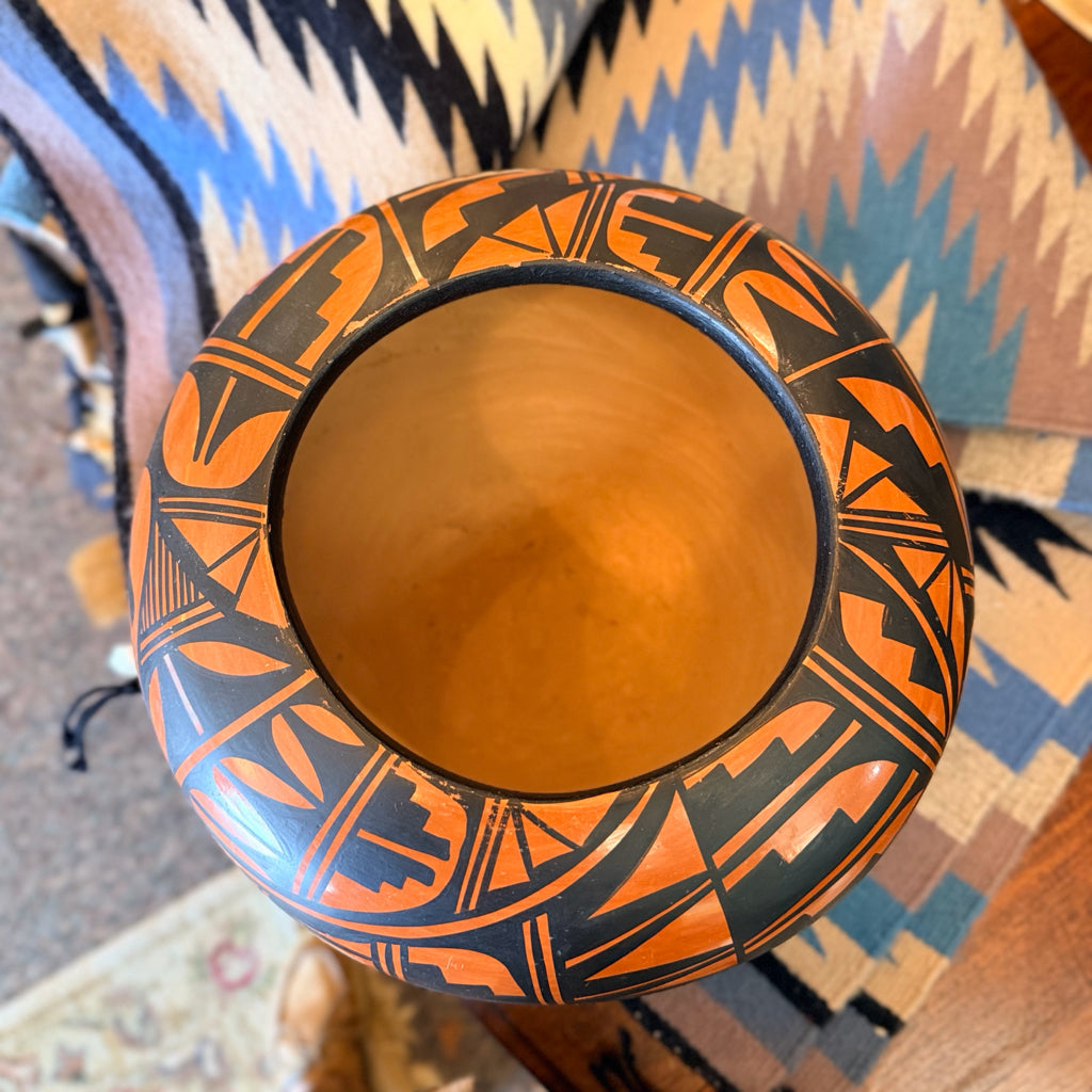 Donald Chinana Native Pottery