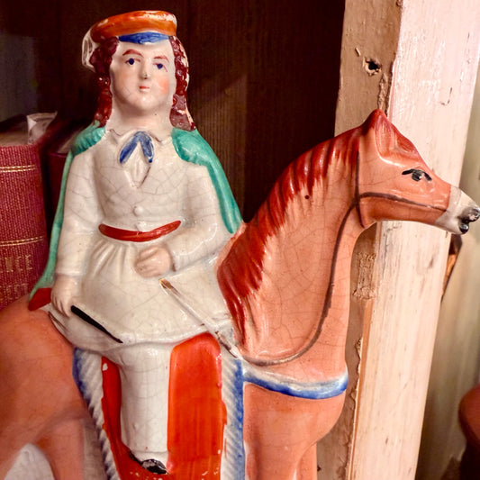 Figurine
