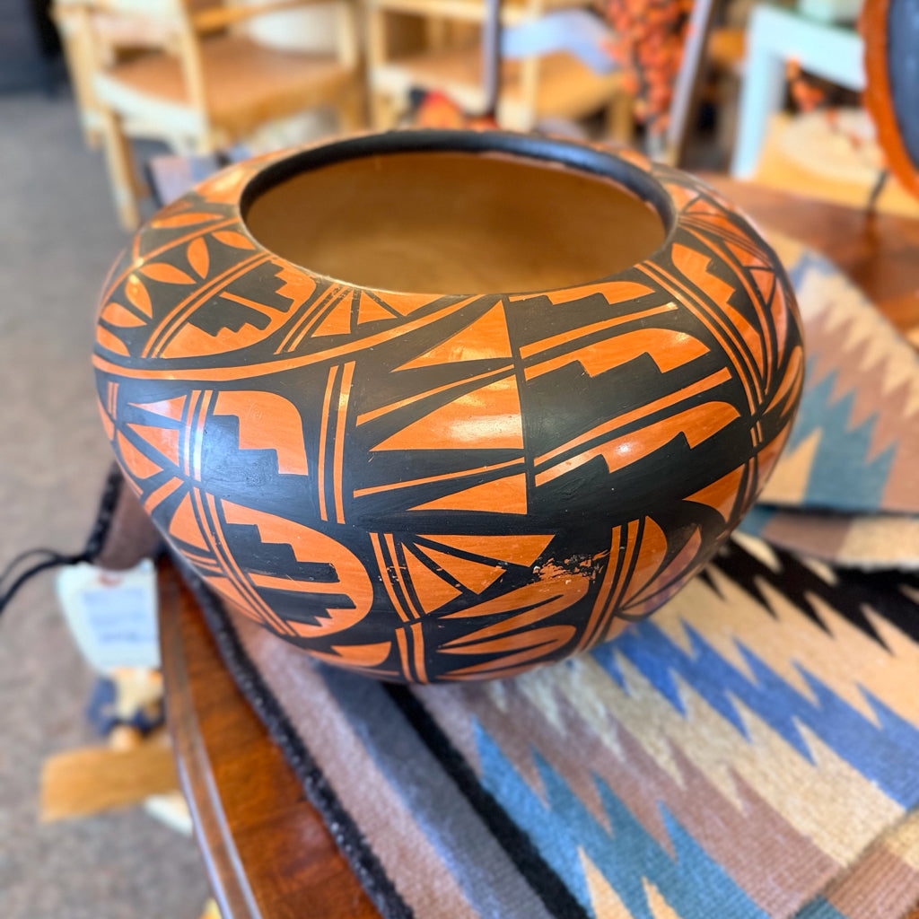 Donald Chinana Native Pottery