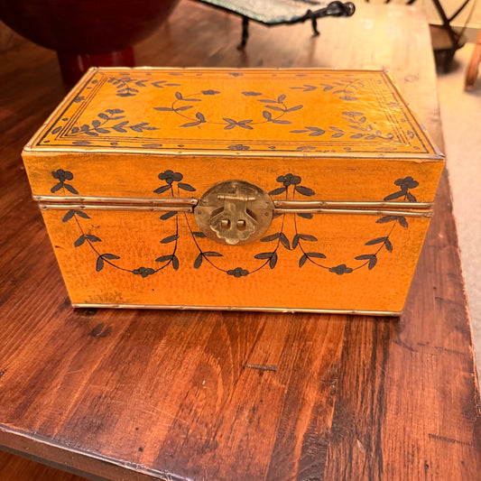 Decorative Wood Stuff Box